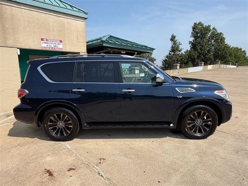 Used 2019 Nissan Armada Platinum w/ Captain's Chairs Package AWD/4WD image 8