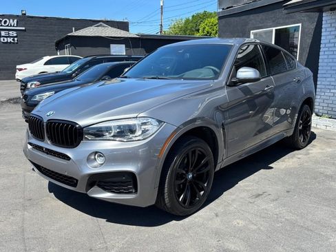 Used 2019 BMW X6 sDrive35i w/ M Sport Package RWD image 14