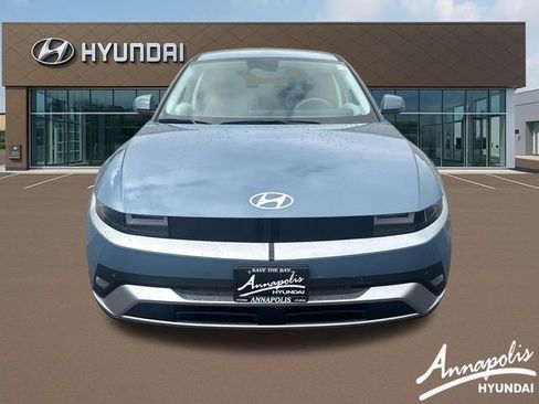 Certified 2026 Hyundai Ioniq 5 SEL RWD image 8