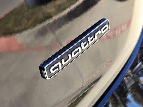 Certified 2023 Audi Q5 2.0T Premium w/ Convenience Package image 12