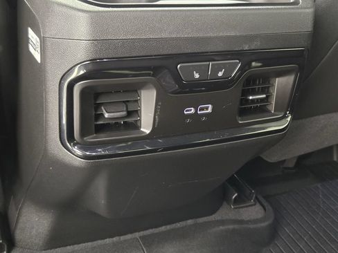 Used 2026 GMC Sierra 2500 AT4 w/ AT4 Premium Plus Package AWD/4WD image 32