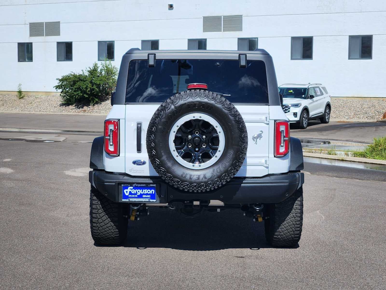Used 2024 Ford Bronco Badlands AWD/4WD image 12