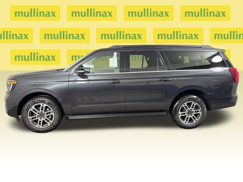 New 2026 Ford Expedition Max Active RWD image 12