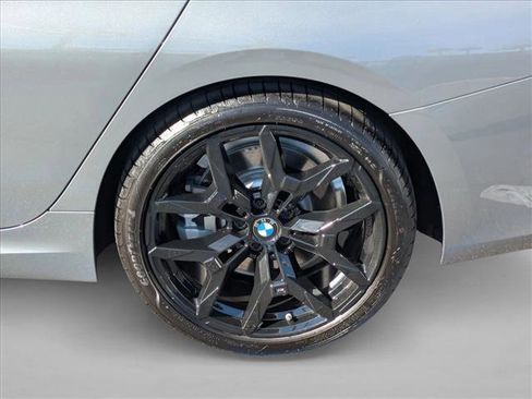 New 2026 BMW 330i Sedan w/ M Sport Package image 10
