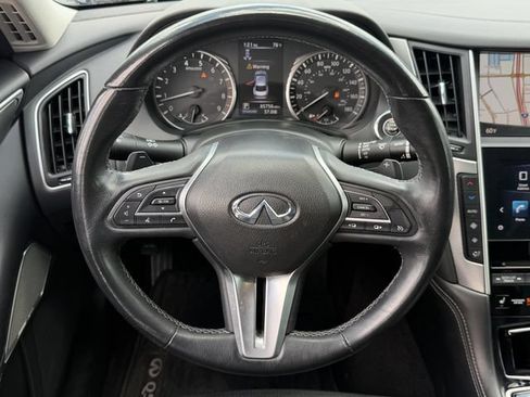Used 2019 INFINITI Q50 Sport w/ Carbon Fiber Package RWD image 13