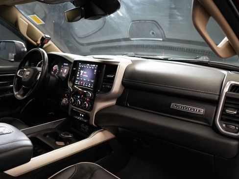 Used 2021 RAM 1500 Laramie AWD/4WD image 50