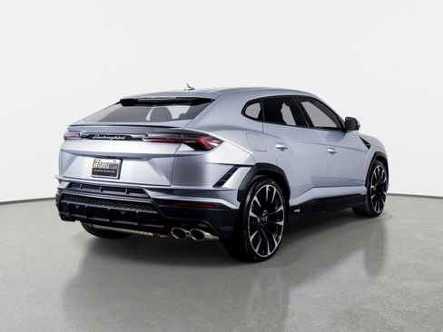 Used 2024 Lamborghini Urus S AWD/4WD image 8