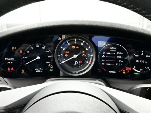 Used 2024 Porsche 911 Carrera S image 9