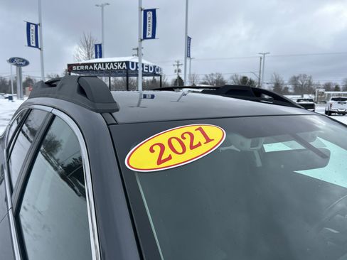 Used 2021 Subaru Outback Premium image 25