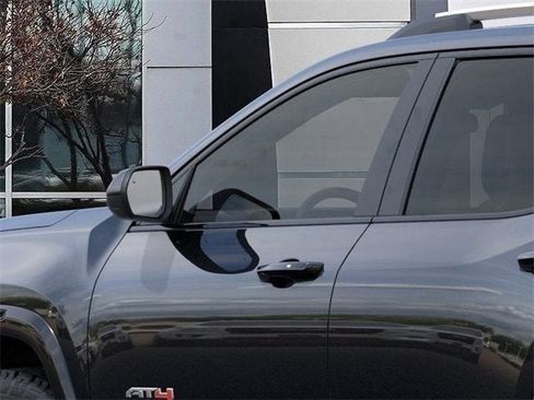 New 2026 GMC Terrain AT4 w/ Convenience Package III image 84