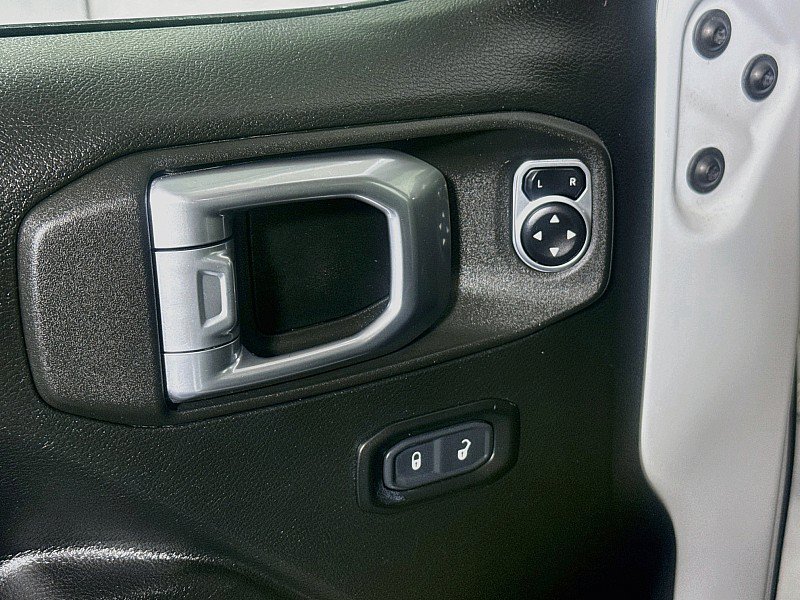 Used 2021 Jeep Wrangler Sport AWD/4WD image 18
