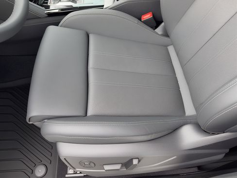 New 2026 Audi Q5 Premium Plus image 15