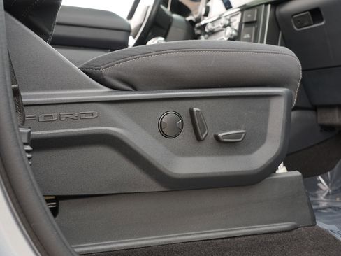 Used 2022 Ford F150 XLT w/ Equipment Group 302A High image 35