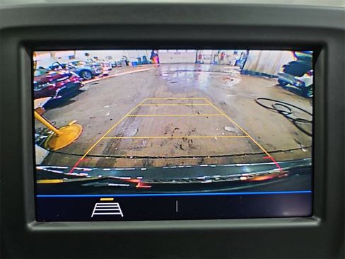 Certified 2021 Chevrolet Equinox LT image 25