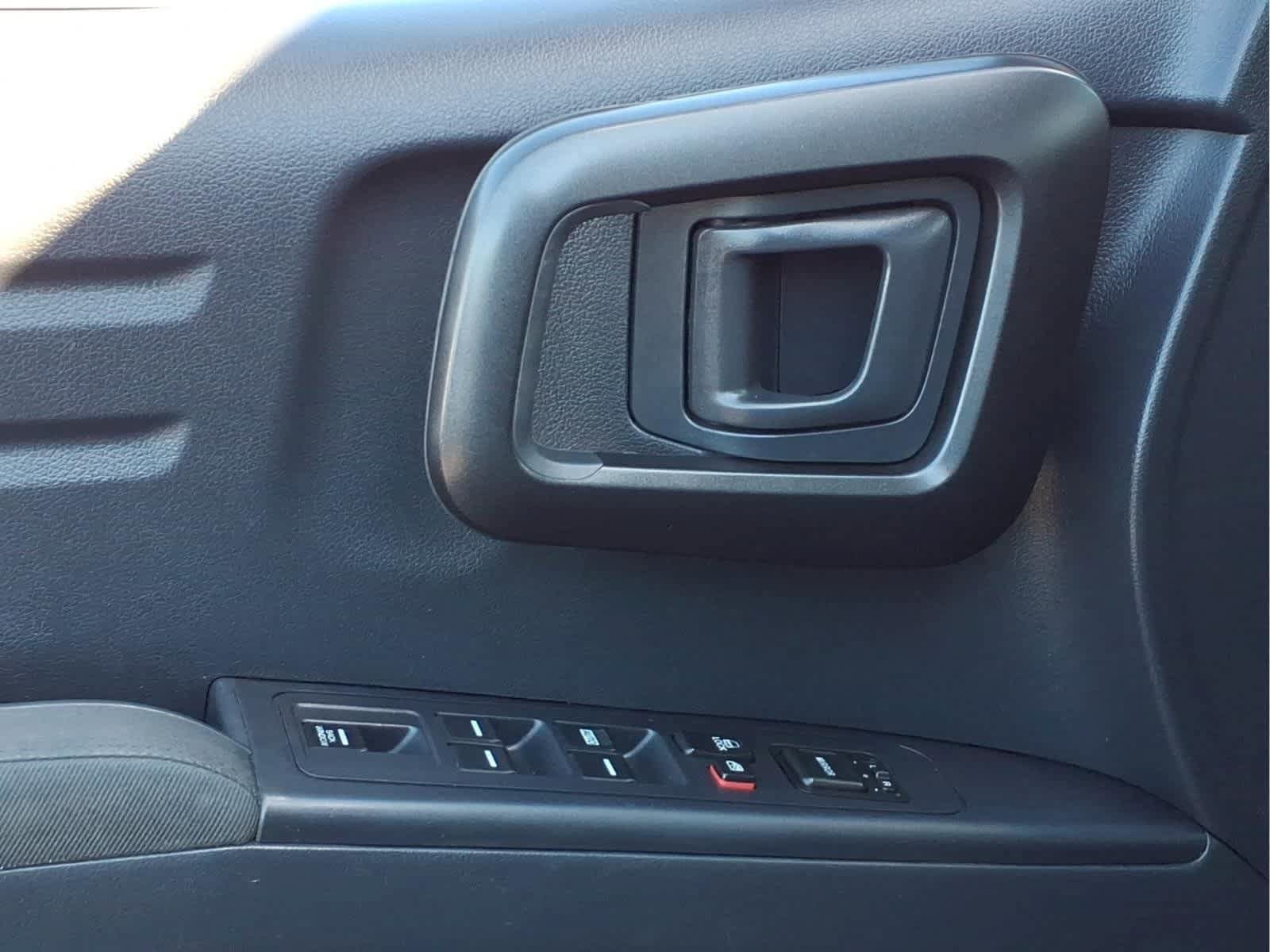 Used 2012 Honda Ridgeline Sport image 12