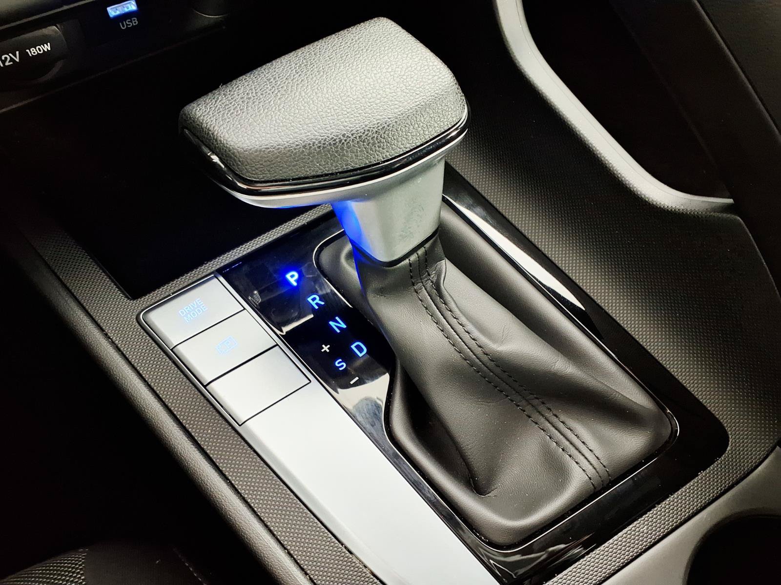 Certified 2026 Hyundai Elantra SE FWD image 21