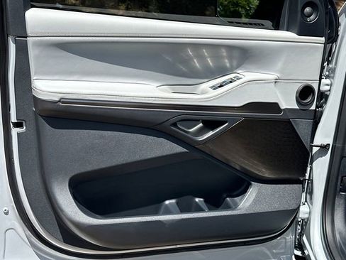 New 2026 Lincoln Navigator Black Label AWD/4WD image 12