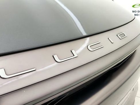 Used 2024 Lucid Air Touring AWD/4WD image 31