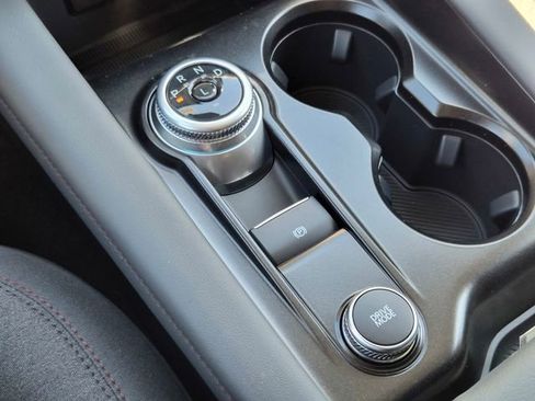 New 2026 Ford Explorer Active image 19