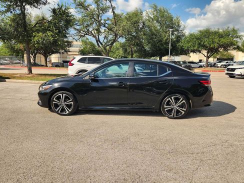 Used 2021 Nissan Sentra SR FWD image 4