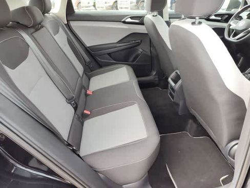 Used 2022 Volkswagen Taos S FWD image 17