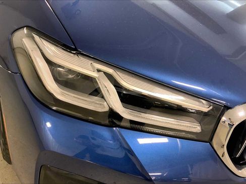 Used 2023 BMW 530e xDrive w/ Executive Package image 27