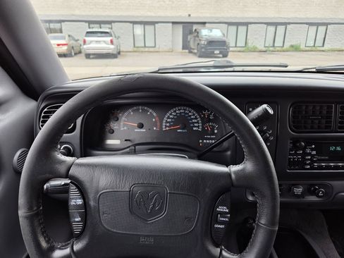 Used 1998 Dodge Durango 4WD image 23