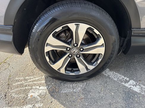 Used 2018 Honda CR-V LX image 19