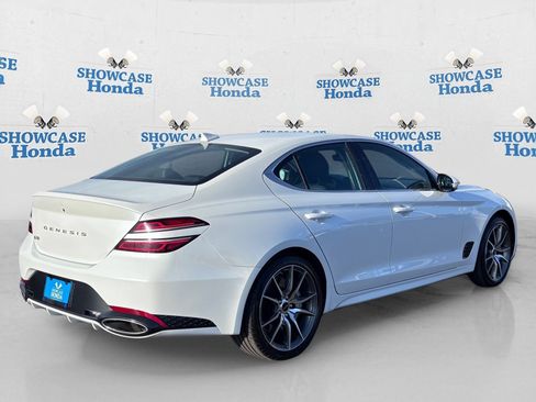 Used 2026 Genesis G70 2.5T RWD image 8