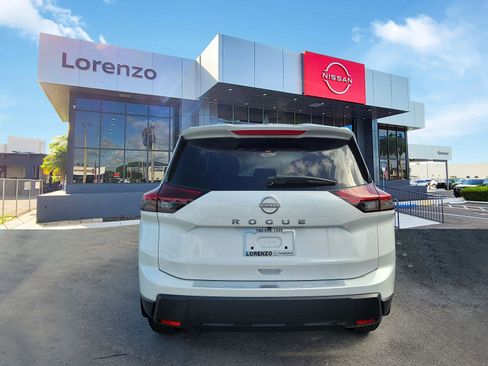 New 2026 Nissan Rogue SV w/ Cold Weather Package image 5