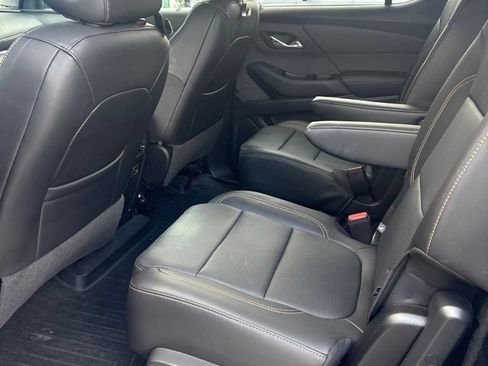 Used 2020 Chevrolet Traverse Premier FWD image 10