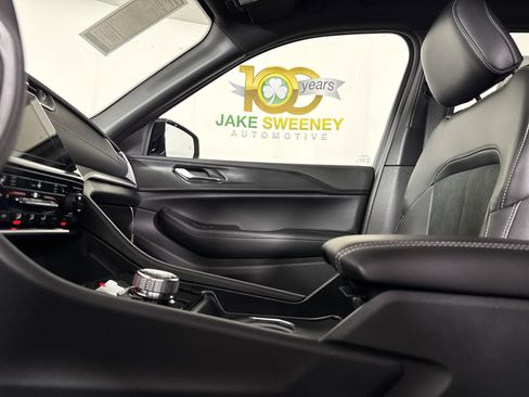 New 2025 Jeep Grand Cherokee L Altitude image 28