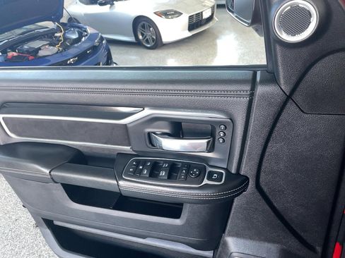 Used 2022 RAM 2500 Laramie AWD/4WD image 17