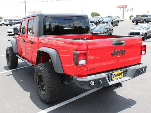 Used 2020 Jeep Gladiator Sport w/ Quick Order Package 24S AWD/4WD image 6