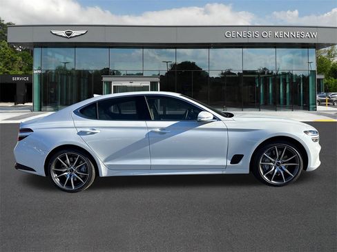 New 2026 Genesis G70 2.5T image 8