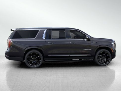 New 2026 GMC Yukon XL Denali Ultimate w/ LPO, Floor Liner Package AWD/4WD image 6