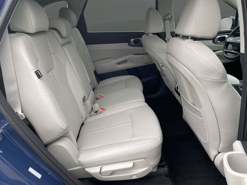 New 2026 Kia Sorento S AWD/4WD image 8
