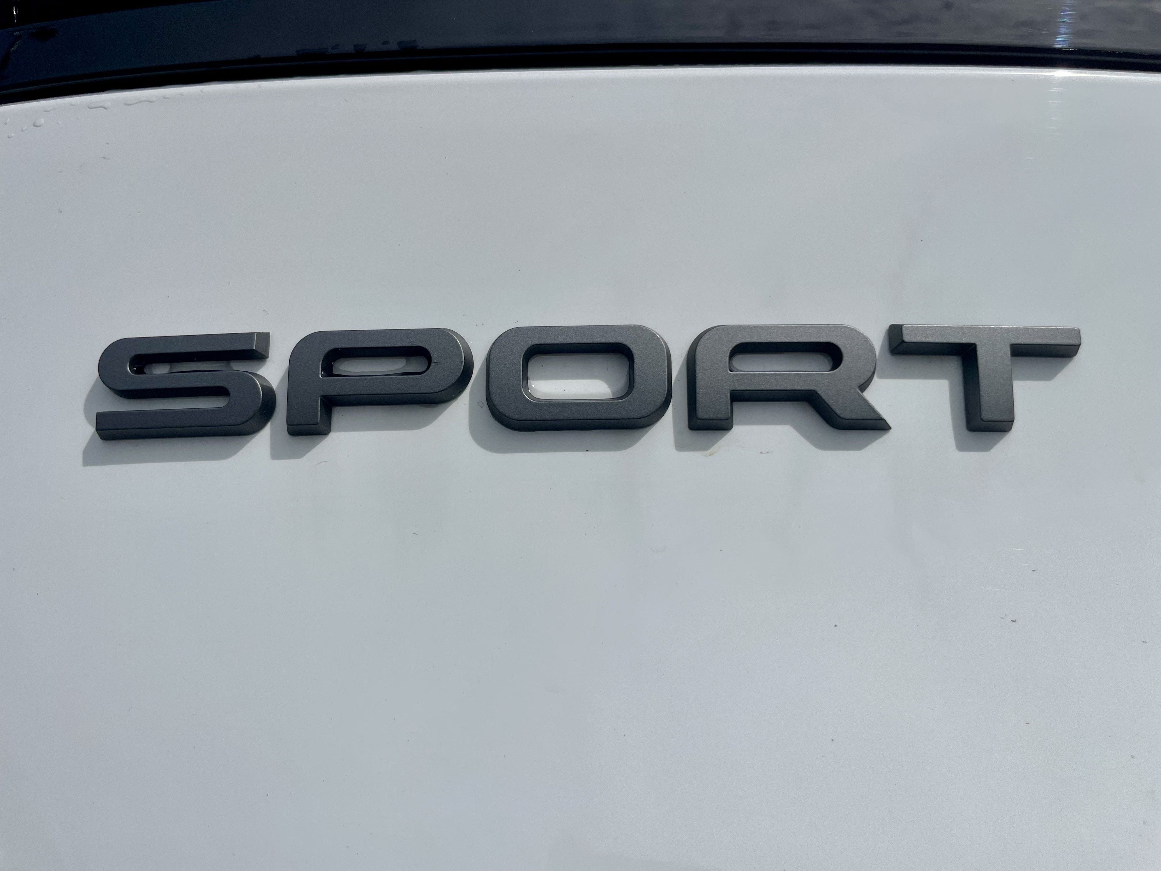 New 2027 Land Rover Range Rover Sport SE AWD/4WD image 33