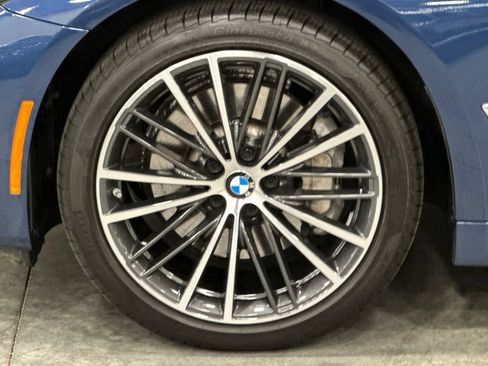 Used 2023 BMW 530i xDrive w/ Premium Package AWD/4WD image 33