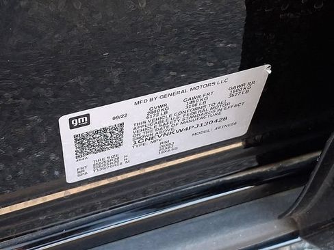 Used 2023 Chevrolet Traverse High Country AWD/4WD image 41