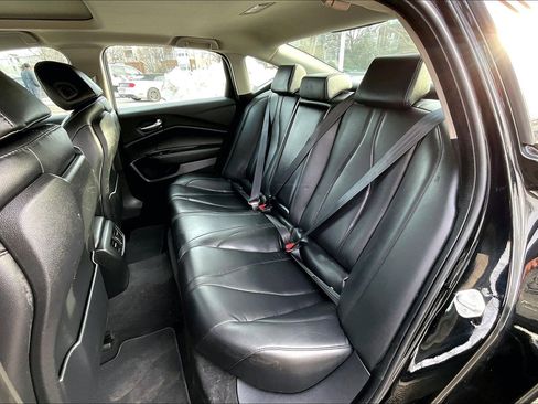 Used 2023 Acura TLX image 24