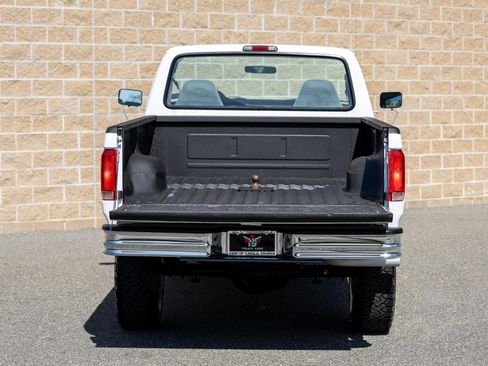 Used 1997 Ford F250 4x4 Regular Cab Heavy Duty image 16