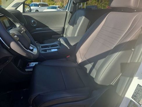 New 2026 Hyundai Palisade Limited FWD image 26