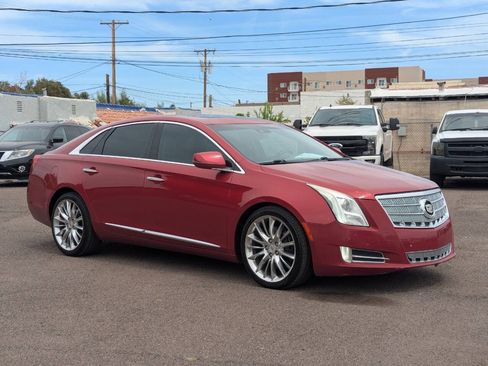 Used 2013 Cadillac XTS Platinum FWD image 1