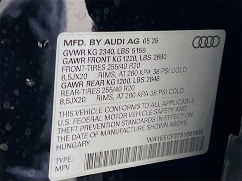 Used 2025 Audi Q3 2.0T Premium Plus image 33