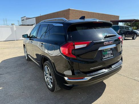 Used 2022 GMC Terrain Denali w/ LPO, Floor Liner Package AWD/4WD image 8