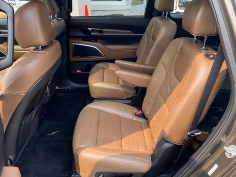 Used 2021 Kia Telluride SX w/ SX Prestige Package AWD/4WD image 25