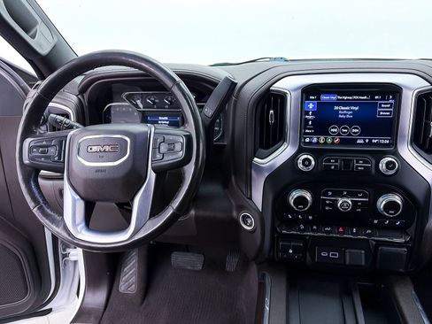 Used 2019 GMC Sierra 1500 SLT AWD/4WD image 5