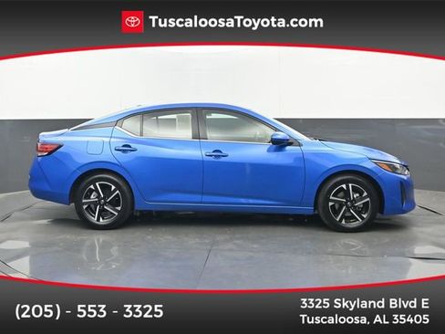 Used 2024 Nissan Sentra SV FWD image 1