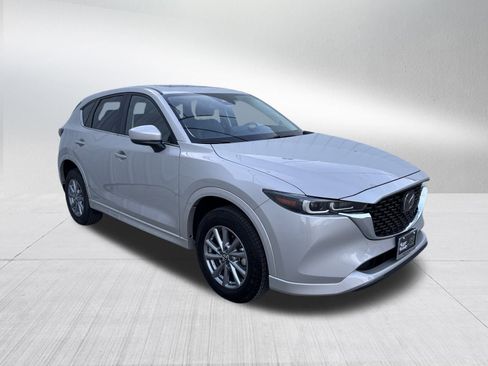 Certified 2025 MAZDA CX-5 AWD 2.5 S w/ Preferred Package image 3